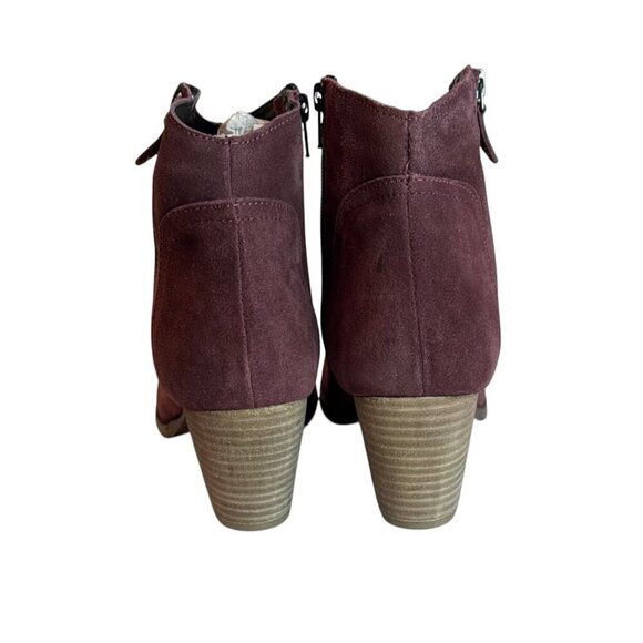Diba Women's Sequoia Suede Bootie Burgundy Stacked Heel Toe Accent Size 9 NWOB - Picture 4 of 8
